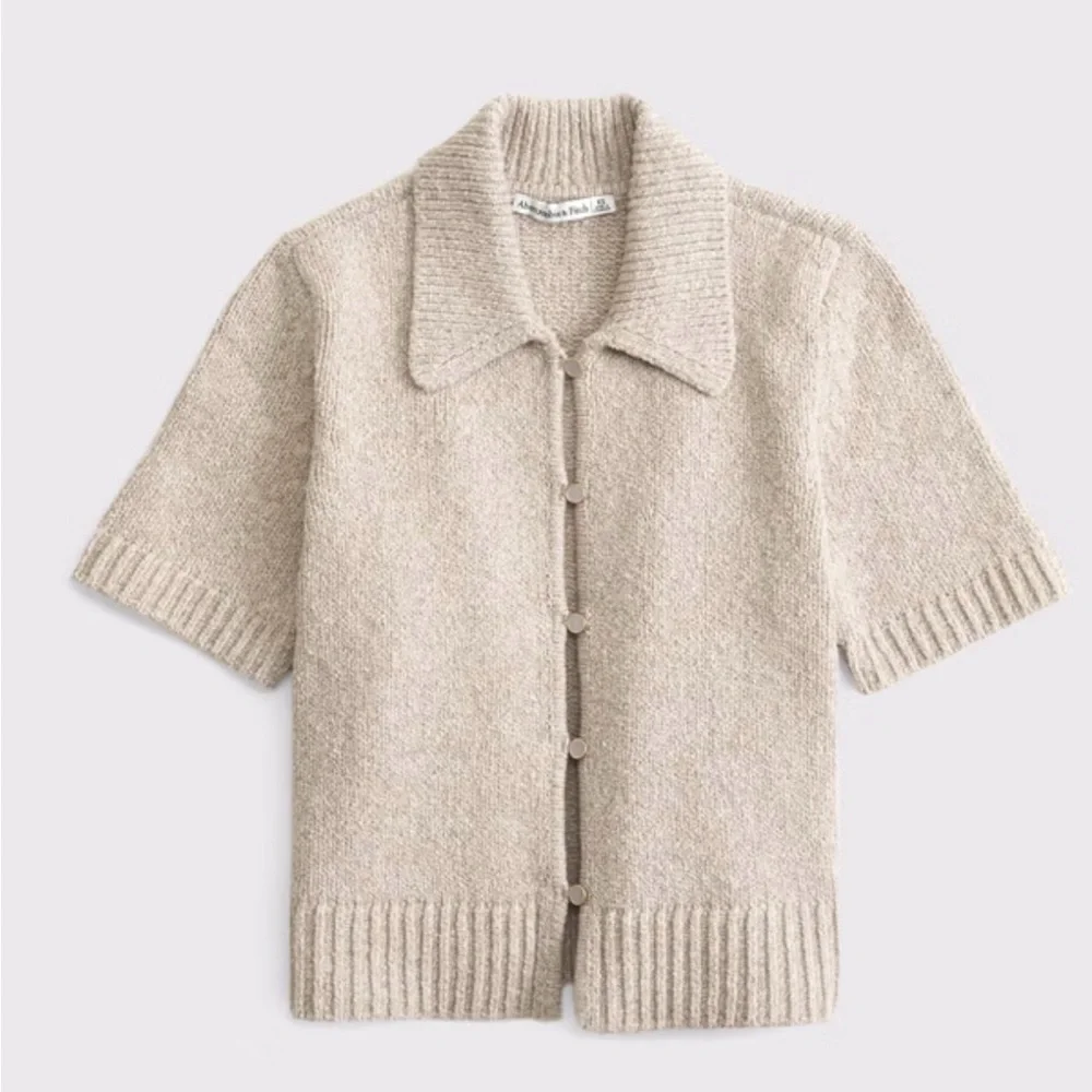 Abercrombie Short-Sleeve Collared Cardigan - Picture 1 of 2